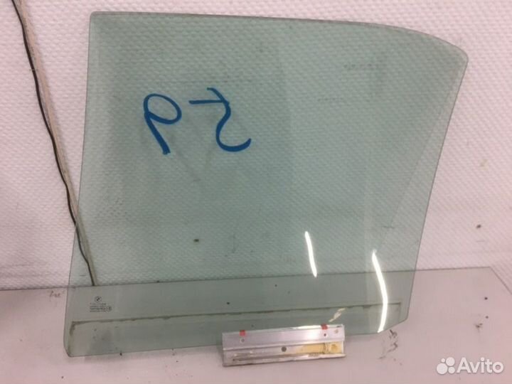 Стекло двери заднее правое Bmw 3 E36 sedan/ E36/2C