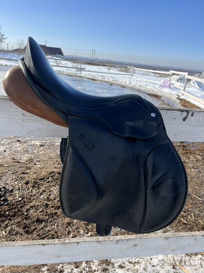 Седло троеборное