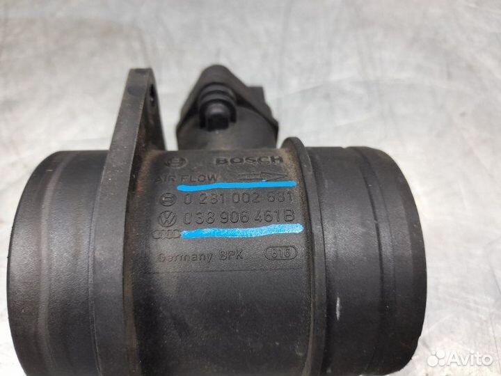 Расходомер воздуха (массметр) Skoda Octavia (A5