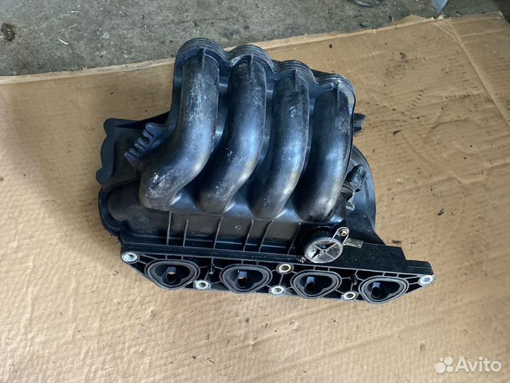 Впускной коллектор 036129711CE 1.4 Golf lV, Polo