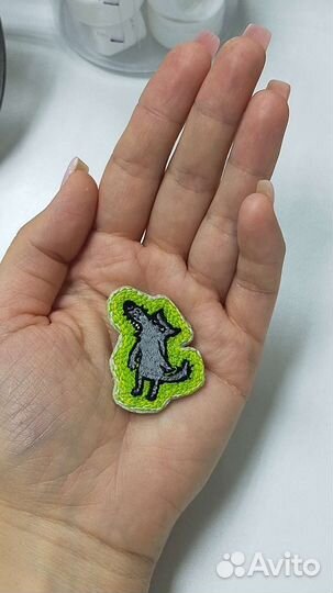 Значки и нашивки ручной работы