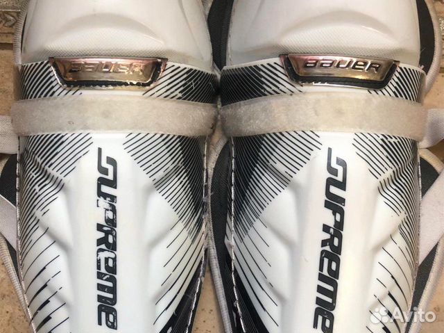 Хоккейные наколенники Bauer supreme