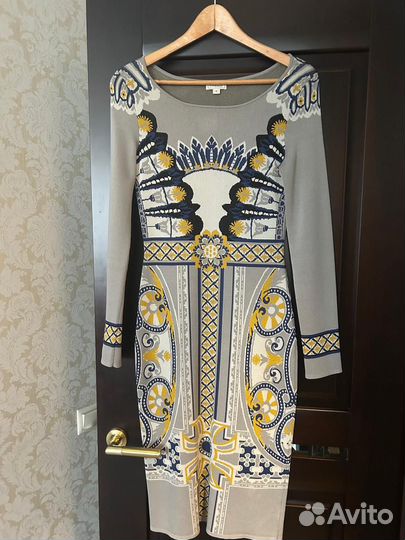 Платье трикотажное женское