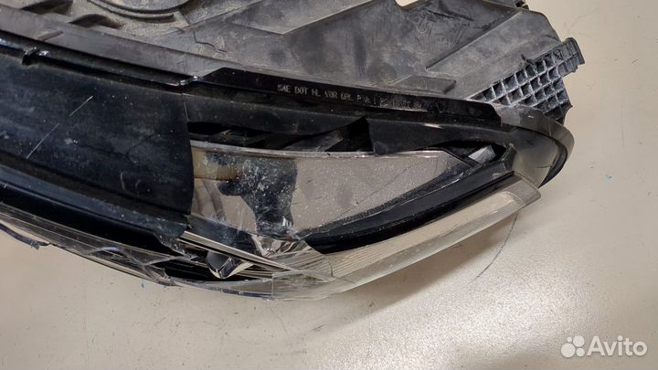 Фара (передняя) GMC Terrain 2017, 2018