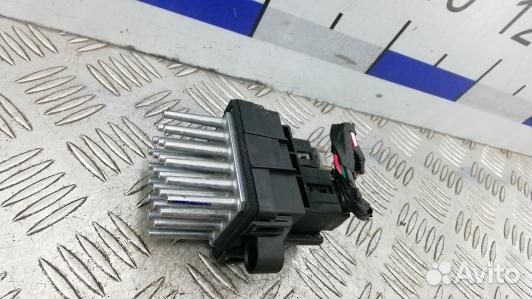 Сопротивление печки cadillac escalade 3 (95F09KL03