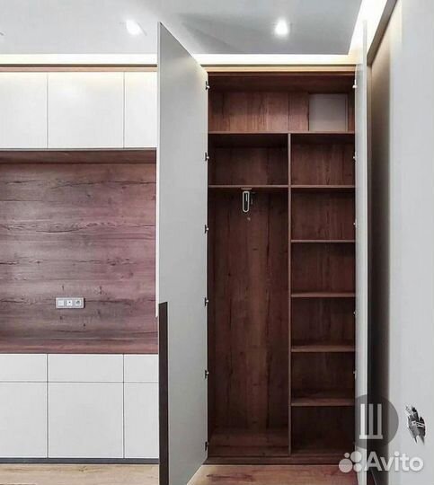 Стенка в гостинную