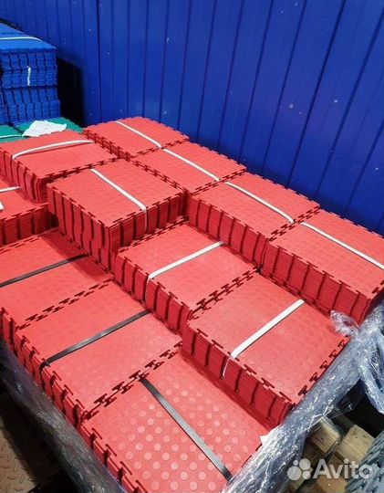 Пвх плитка в спорт зал / фитнес центр