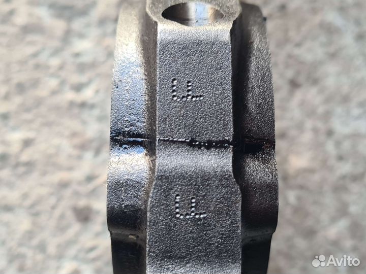 Шатун с поршнем Jumper/Boxer/Transit 2.2 Puma