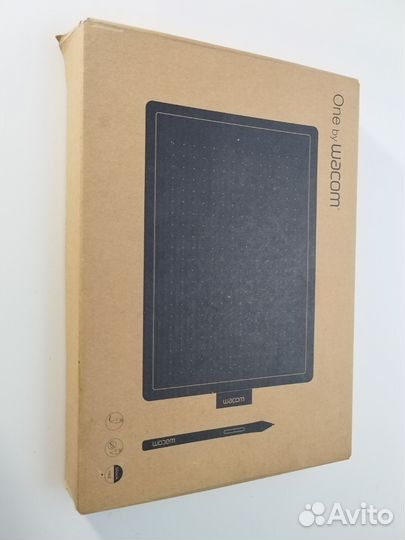 Графический планшет для рисования One by Wacom