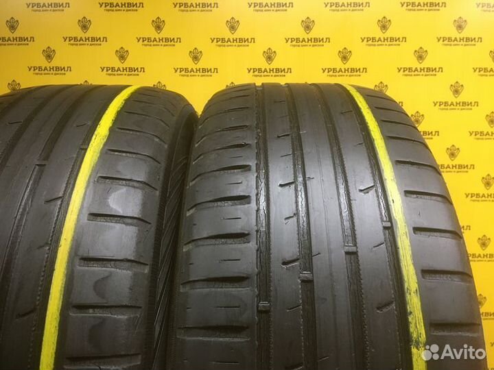 Nokian Tyres Hakka Blue 2 215/60 R16 99V