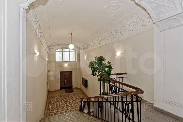 6-к. квартира, 188 м², 3/5 эт.