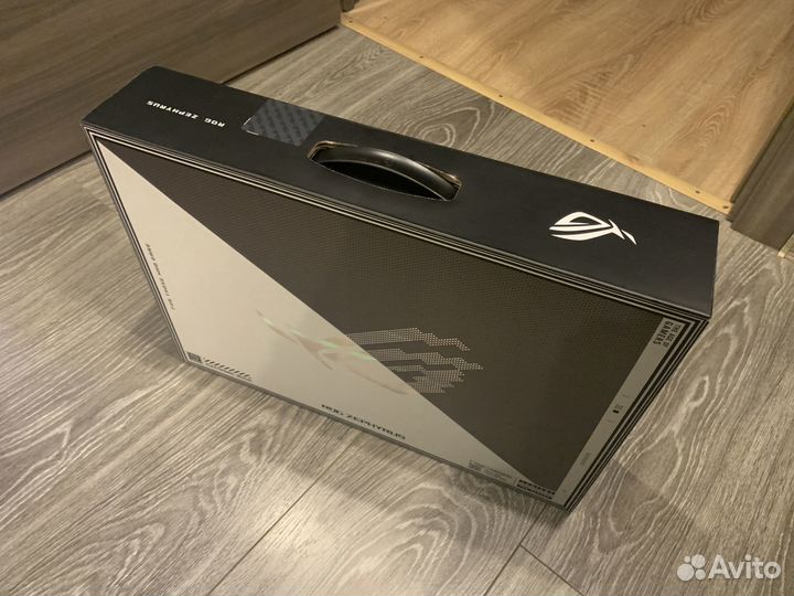 Asus Zephyrus M16 (i9-13900H,16Gb,1TB,4070)