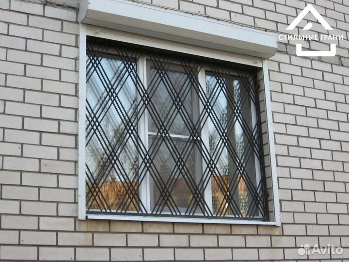 Решетки на окна новые