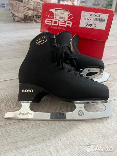 Коньки фигурные Edea Chorus