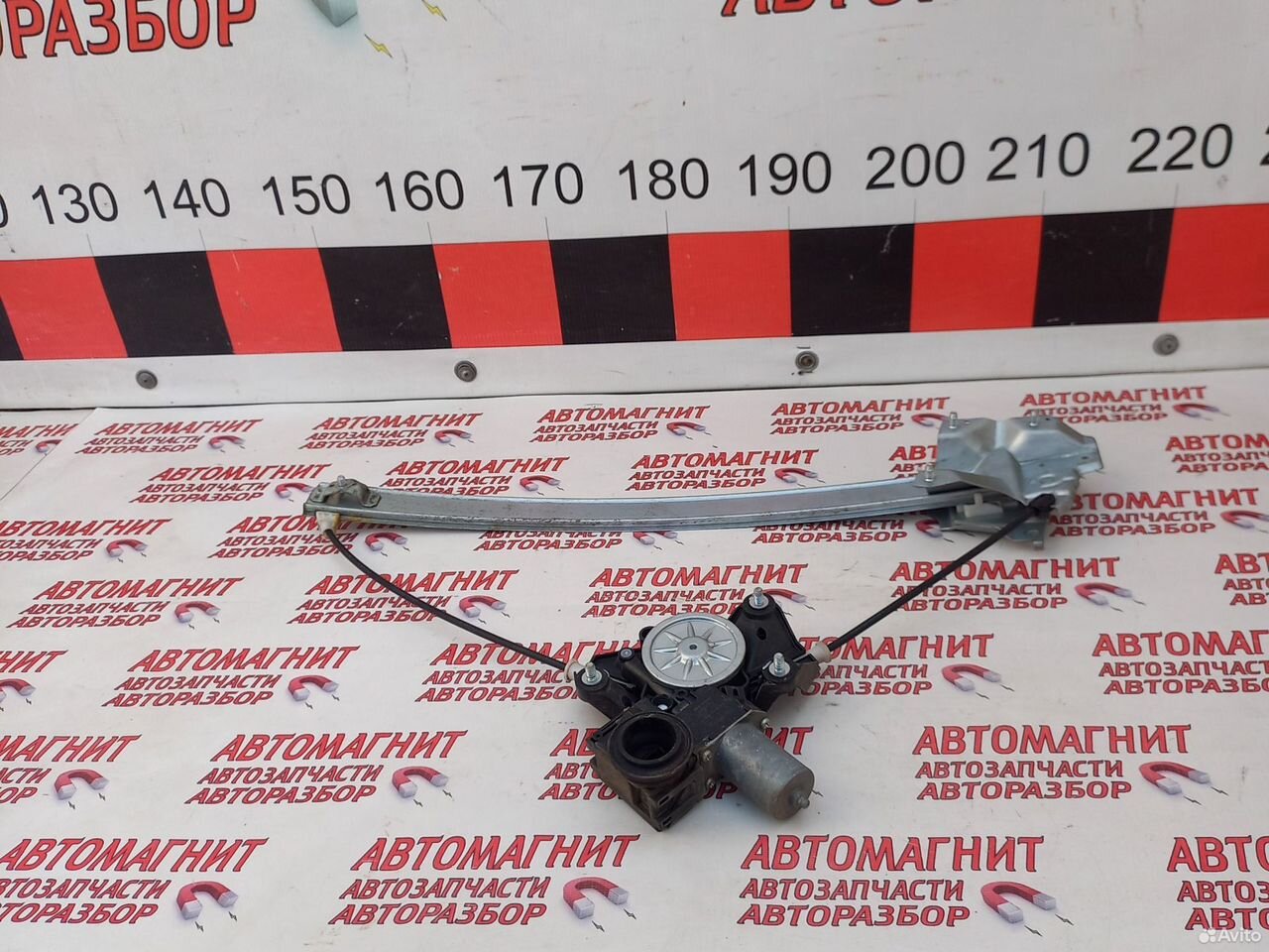 Стеклоподьемник передний левый Тойота Рав 4 50