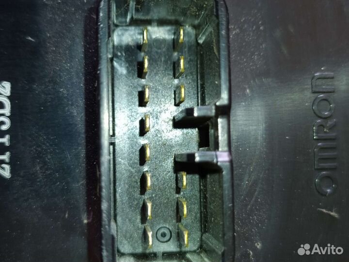 Кнопка стеклоподъëмника Mitsubishi lancer 9