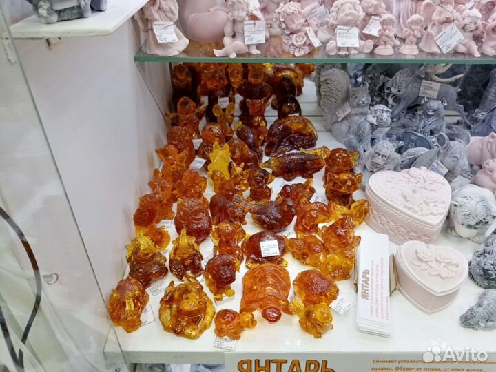 Статуэтка из камня