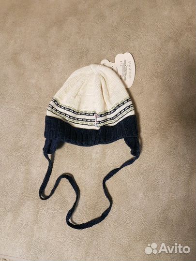 Шапка демисезон, новая. 48 см