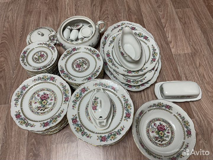 Сервиз столовый