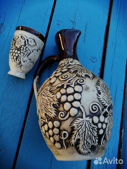 Графин со стаканами