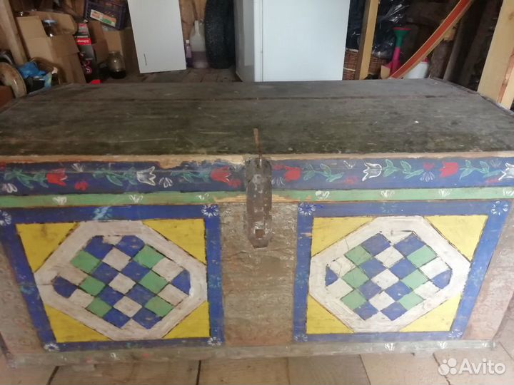 Сундук под старину времен СССР