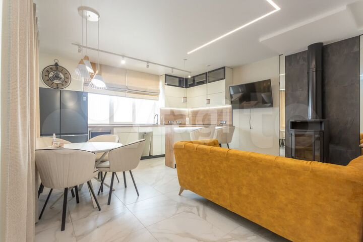 Дом 122,3 м² на участке 1,8 сот.