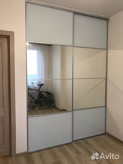 Шкаф распашной