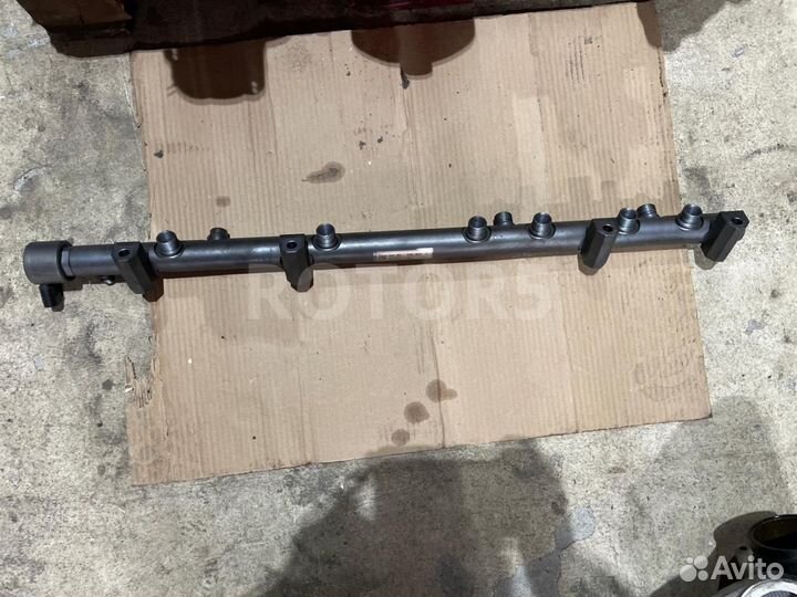 Топливная рампа DAF XF 106 2018 1817900