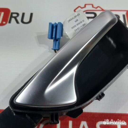 Ручка двери внутренняя правая Mercedes-Benz