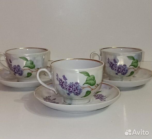 Чайные пары, тарелки, молочник, графины