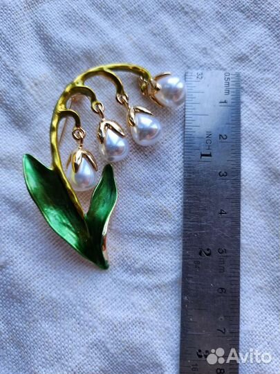 Брошь Ландыш