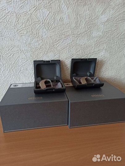 Слуховой аппарат oticon