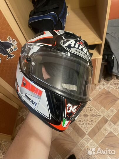 Мотошлем airoh ducati