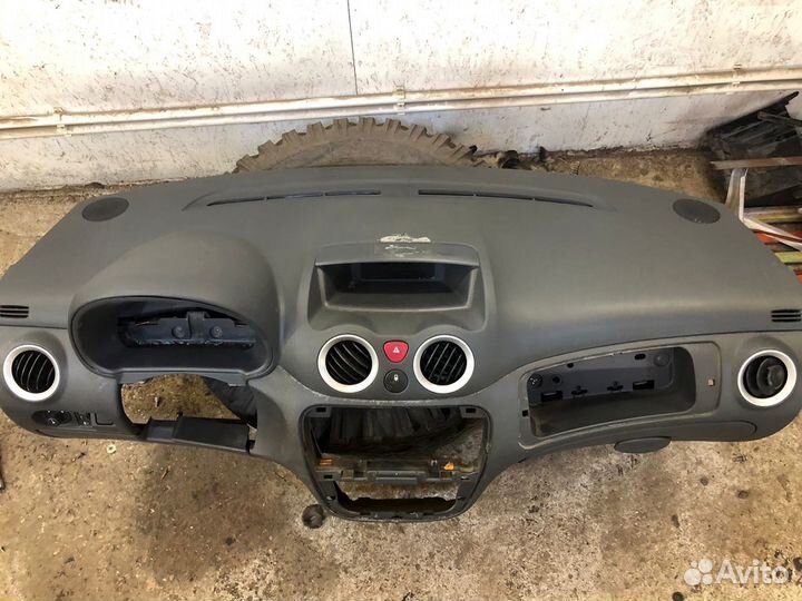 Торпедо Citroen C3 2005 г