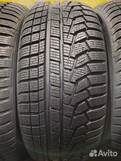 Hankook Winter I'Cept Evo2 W320 215/55 R17 98V