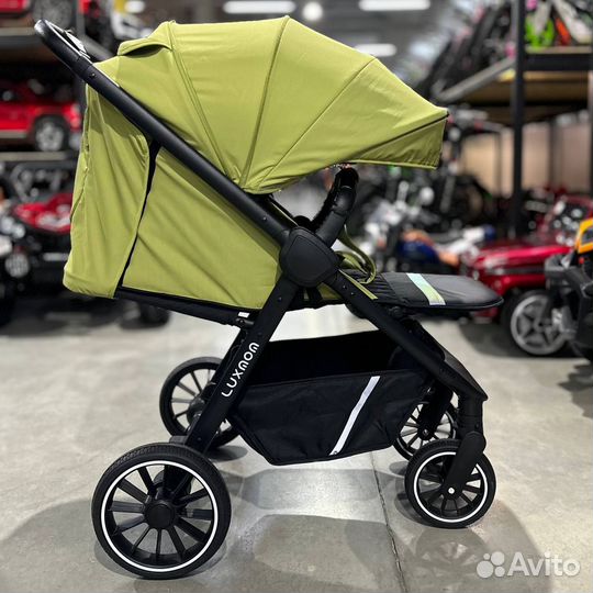 Прогулочная коляска новая