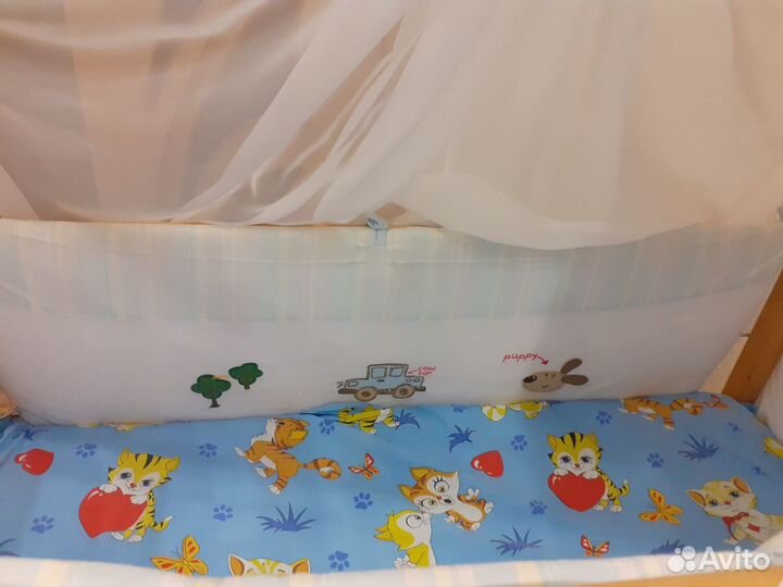 Детская кроватка