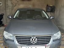 Volkswagen Passat 2.0 AT, 2005, 285 000 км, с пробегом, цена 650 000 руб.