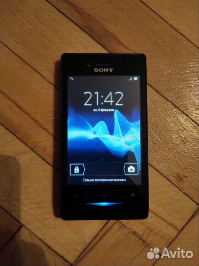 Sony Xperia miro, 4 ГБ
