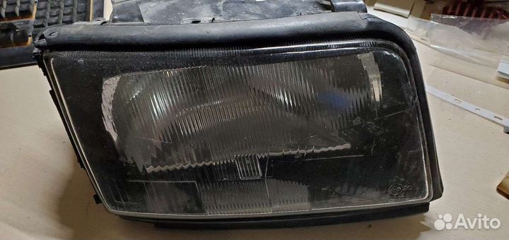 Фара на audi 100 c4