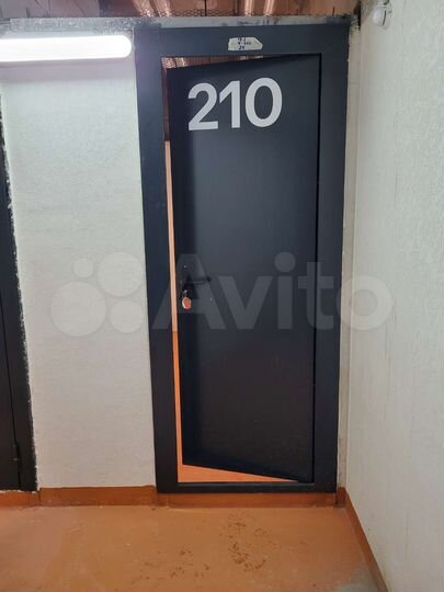 Машиноместо, 15 м²