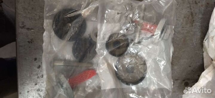 Комплект заглушек распредвалов Renault, LADA largu