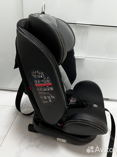 Автокресло Carello Asteroid с isofix новое