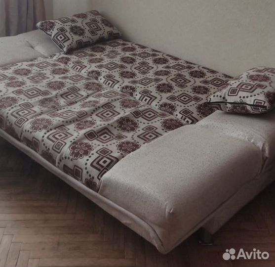 Диван книжка