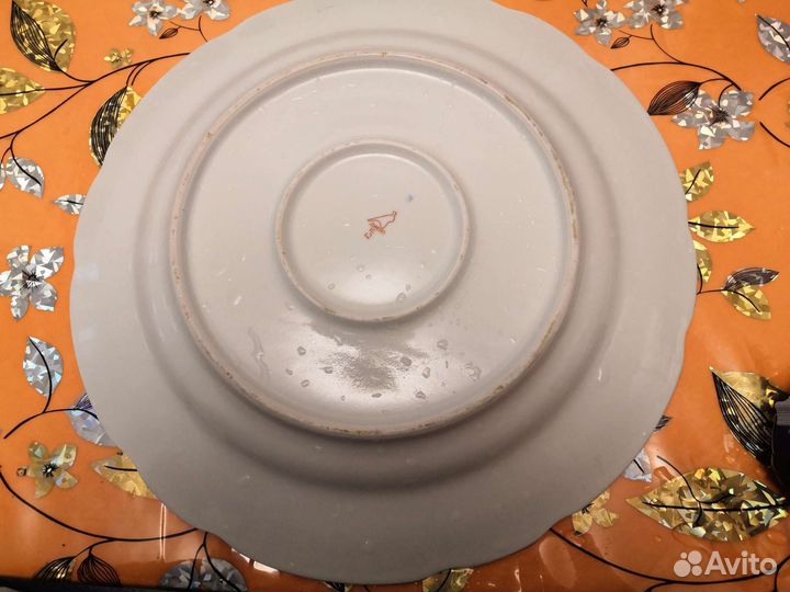 Посуда вазы кружки тарелки подставка блюдо