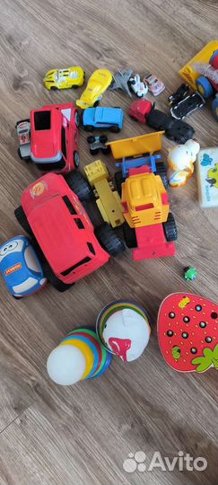Развивающие игрушки, машинки