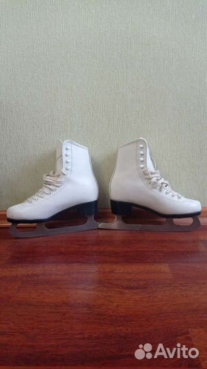 Фигурные коньки. Женские