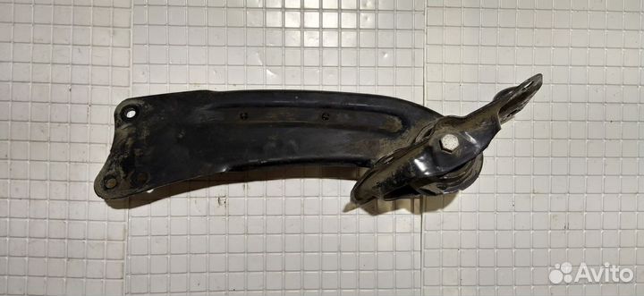 Рычаг задний продольный левый Volkswagen Tiguan