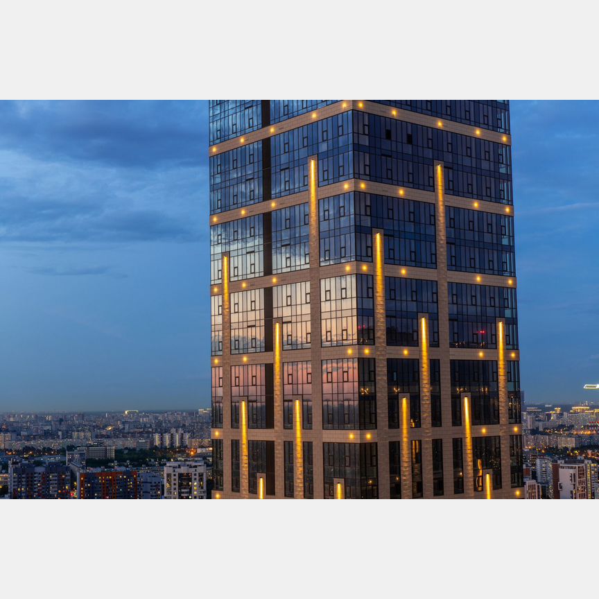 3-к. квартира, 104,4 м², 37/43 эт.