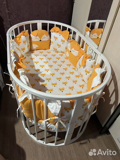 Комплект в круглую (овальную) кроватку